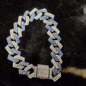 Elegant Silver and Blue Women's Bracelet